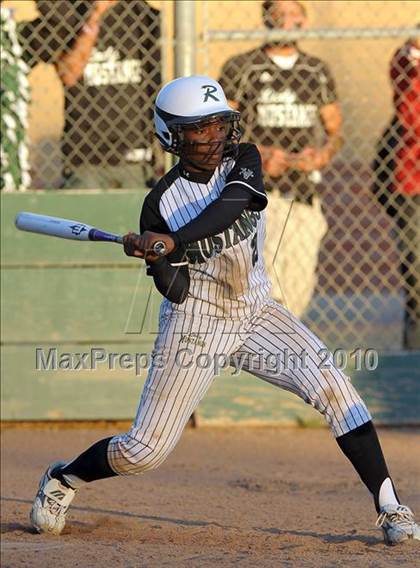 Thumbnail 1 in Casa Roble vs. Rodriguez (CIF SJS D3 Final - Game 2) photogallery.