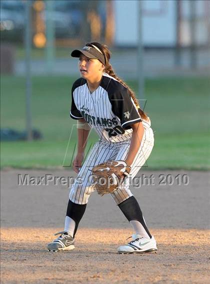 Thumbnail 2 in Casa Roble vs. Rodriguez (CIF SJS D3 Final - Game 2) photogallery.