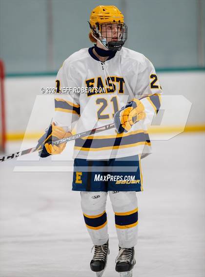 Thumbnail 1 in East Grand Rapids vs. Forest Hills Central (Division 3 Regional 2nd Round Playoff) photogallery.