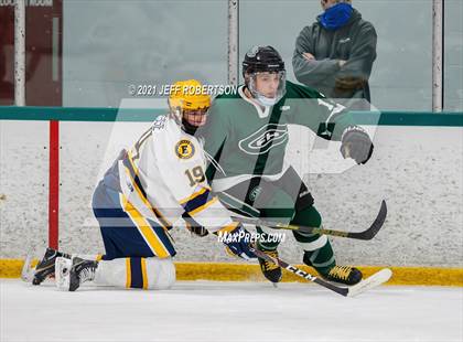Thumbnail 1 in East Grand Rapids vs. Forest Hills Central (Division 3 Regional 2nd Round Playoff) photogallery.