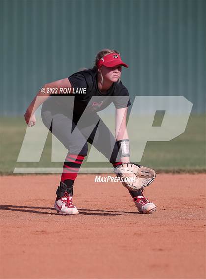 Thumbnail 2 in Norman @ Mustang photogallery.