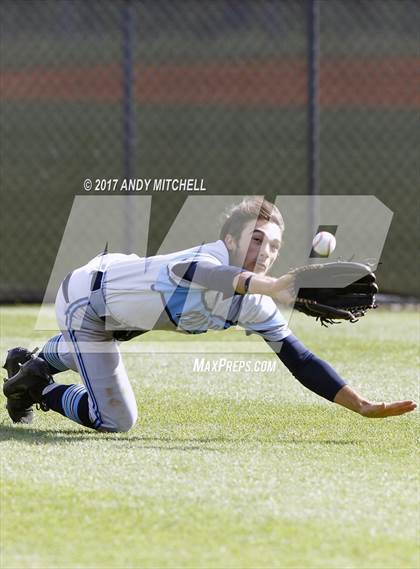 Thumbnail 3 in North Port vs. McMinn County photogallery.