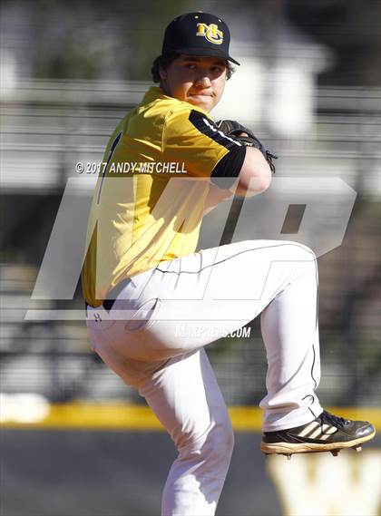Thumbnail 3 in North Port vs. McMinn County photogallery.