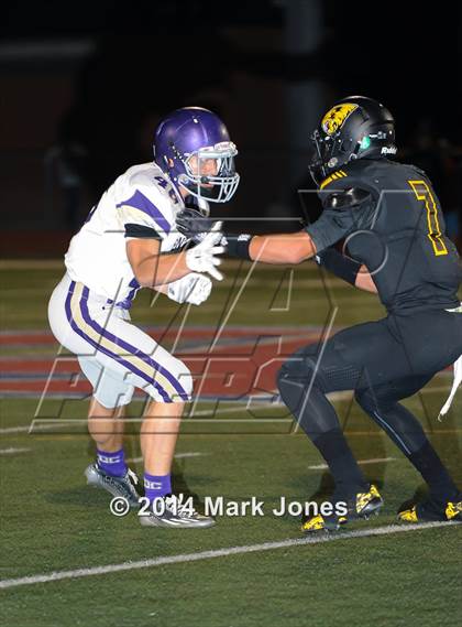 Thumbnail 3 in Queen Creek vs. Saguaro (AIA D3 Playoff) photogallery.