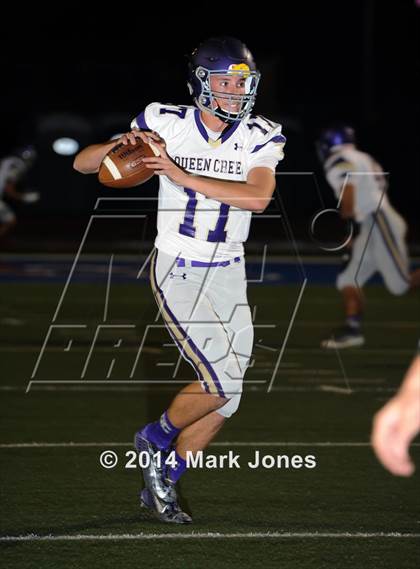 Thumbnail 2 in Queen Creek vs. Saguaro (AIA D3 Playoff) photogallery.