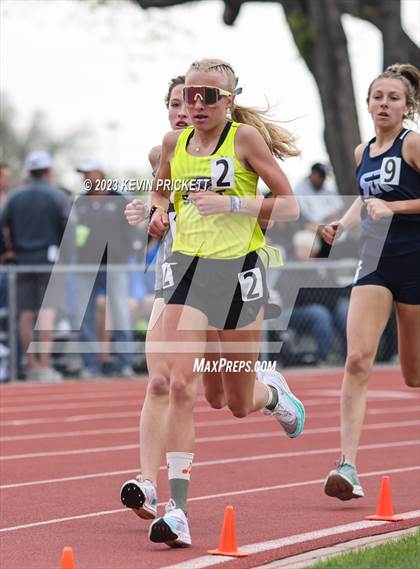 Thumbnail 2 in CHSAA Track and Field 4A Championships (Girls 3200m Run) photogallery.
