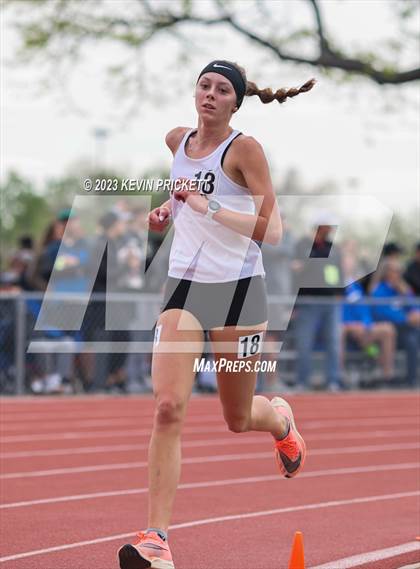 Thumbnail 2 in CHSAA Track and Field 4A Championships (Girls 3200m Run) photogallery.