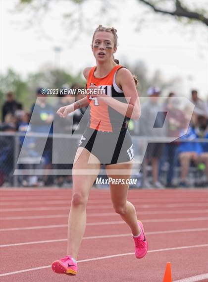 Thumbnail 1 in CHSAA Track and Field 4A Championships (Girls 3200m Run) photogallery.