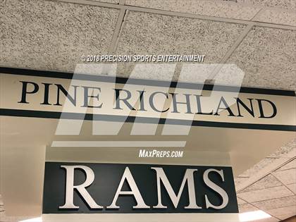 Thumbnail 3 in Pine-Richland TOC Ceremony photogallery.
