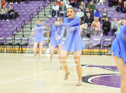 Thumbnail 2 in Riverton Silverline photogallery.