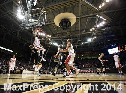 Thumbnail 2 in Denver East vs. Fossil Ridge (CHSAA 5A Final) photogallery.