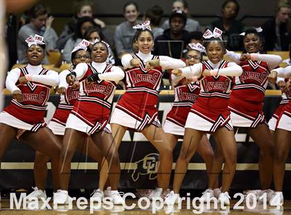 Thumbnail 2 in Denver East vs. Fossil Ridge (CHSAA 5A Final) photogallery.