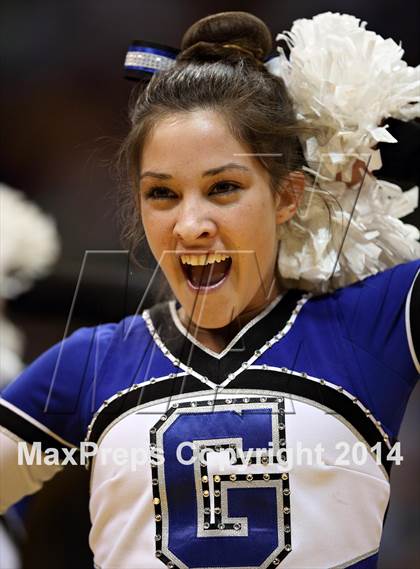 Thumbnail 3 in Denver East vs. Fossil Ridge (CHSAA 5A Final) photogallery.