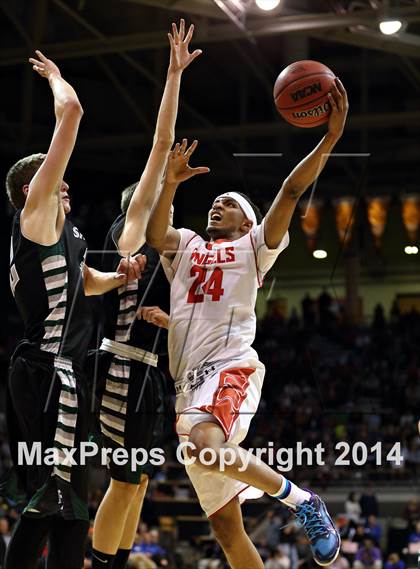 Thumbnail 3 in Denver East vs. Fossil Ridge (CHSAA 5A Final) photogallery.