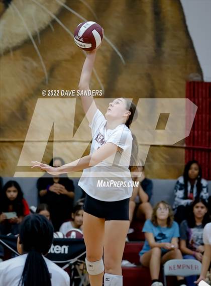 Thumbnail 3 in Fulshear @ Fort Bend Kempner photogallery.