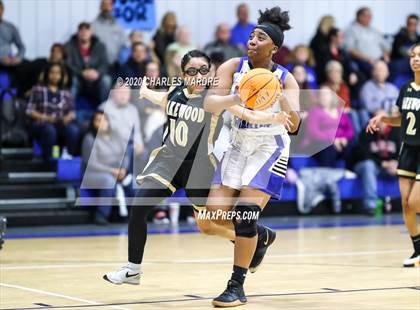 Thumbnail 2 in Lakewood @ Neuse Charter photogallery.