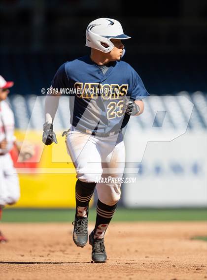 Thumbnail 1 in Lafayette vs Inwood (PSAL Section 12 AA Final) photogallery.