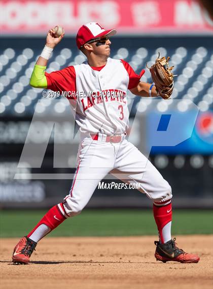 Thumbnail 2 in Lafayette vs Inwood (PSAL Section 12 AA Final) photogallery.