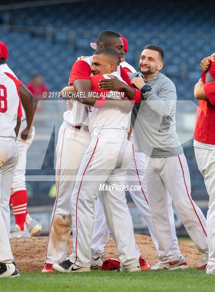 Thumbnail 2 in Lafayette vs Inwood (PSAL Section 12 AA Final) photogallery.