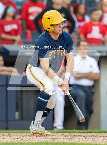 Thumbnail 3 in Lafayette vs Inwood (PSAL Section 12 AA Final) photogallery.