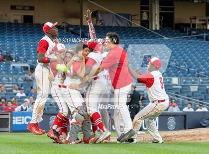 Thumbnail 2 in Lafayette vs Inwood (PSAL Section 12 AA Final) photogallery.