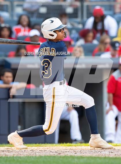 Thumbnail 3 in Lafayette vs Inwood (PSAL Section 12 AA Final) photogallery.