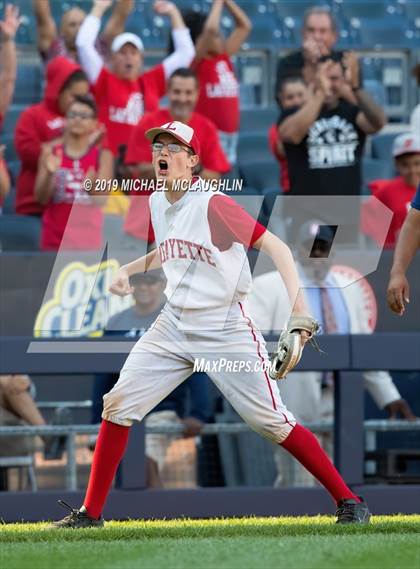 Thumbnail 2 in Lafayette vs Inwood (PSAL Section 12 AA Final) photogallery.