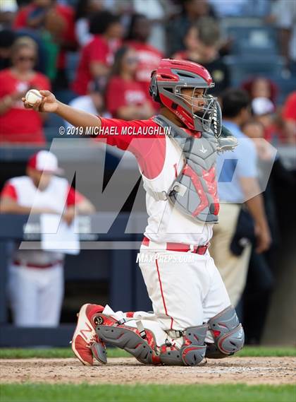 Thumbnail 2 in Lafayette vs Inwood (PSAL Section 12 AA Final) photogallery.