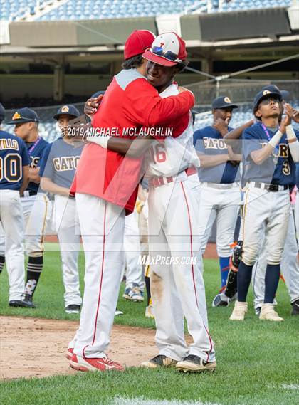 Thumbnail 3 in Lafayette vs Inwood (PSAL Section 12 AA Final) photogallery.