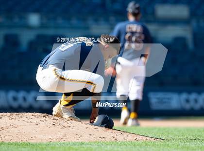 Thumbnail 3 in Lafayette vs Inwood (PSAL Section 12 AA Final) photogallery.