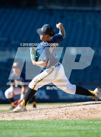 Thumbnail 3 in Lafayette vs Inwood (PSAL Section 12 AA Final) photogallery.