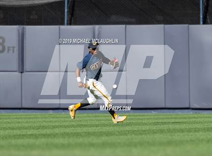 Thumbnail 1 in Lafayette vs Inwood (PSAL Section 12 AA Final) photogallery.