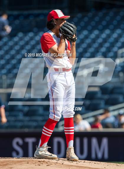Thumbnail 2 in Lafayette vs Inwood (PSAL Section 12 AA Final) photogallery.
