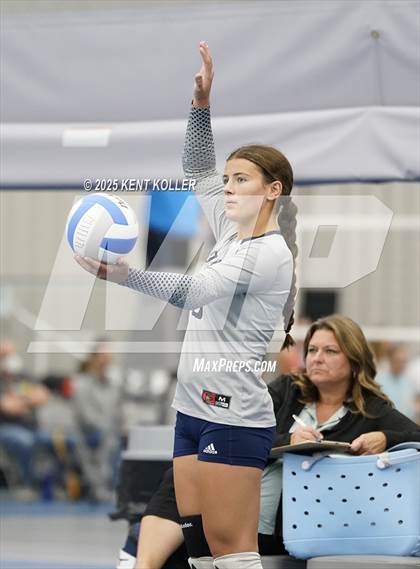 Thumbnail 2 in St. Mary's Prep vs. North Branch (Beast of the East) photogallery.