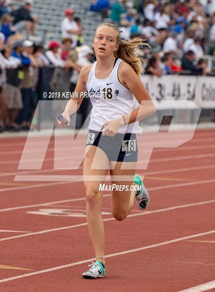 Thumbnail 2 in CHSAA Track and Field 4A Championships (Girls 800 Meter Relay) photogallery.