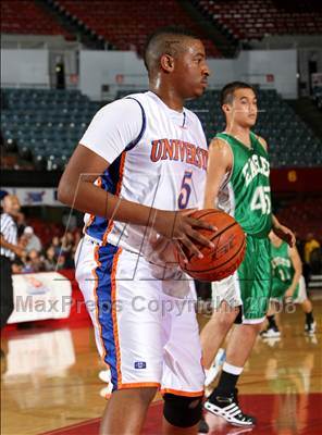 Thumbnail 2 in University vs. Eagle Rock (CIF LA City Finals) photogallery.