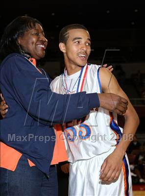 Thumbnail 2 in University vs. Eagle Rock (CIF LA City Finals) photogallery.