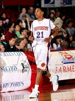 Thumbnail 3 in University vs. Eagle Rock (CIF LA City Finals) photogallery.