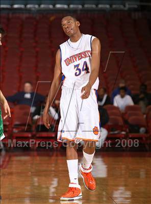 Thumbnail 2 in University vs. Eagle Rock (CIF LA City Finals) photogallery.