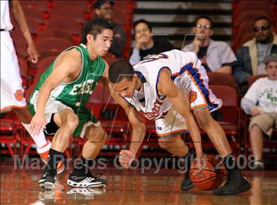 Thumbnail 3 in University vs. Eagle Rock (CIF LA City Finals) photogallery.