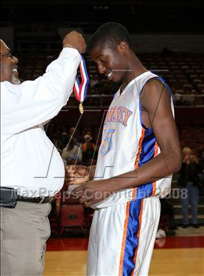Thumbnail 2 in University vs. Eagle Rock (CIF LA City Finals) photogallery.