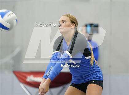 Thumbnail 1 in Northville vs. Regina (Program Cup) photogallery.