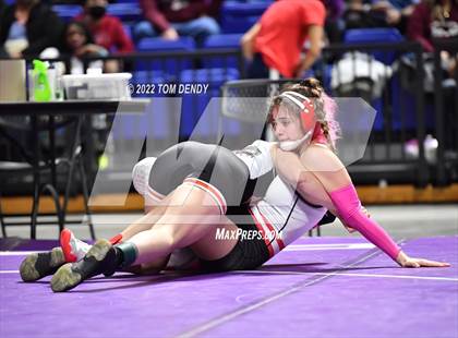 Thumbnail 1 in UIL State Championships - 6A 128-138lb Finals photogallery.