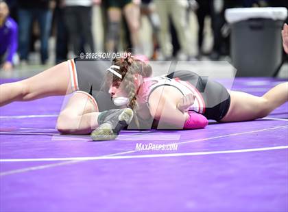 Thumbnail 2 in UIL State Championships - 6A 128-138lb Finals photogallery.