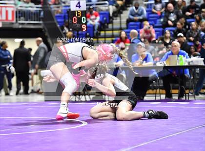 Thumbnail 2 in UIL State Championships - 6A 128-138lb Finals photogallery.