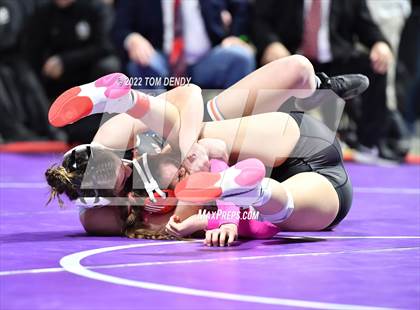 Thumbnail 1 in UIL State Championships - 6A 128-138lb Finals photogallery.