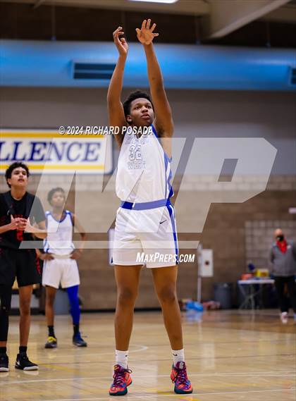 Thumbnail 1 in Fowler vs. Hanford West photogallery.
