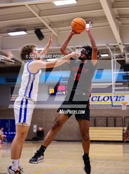 Thumbnail 1 in Fowler vs. Hanford West photogallery.