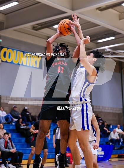 Thumbnail 2 in Fowler vs. Hanford West photogallery.
