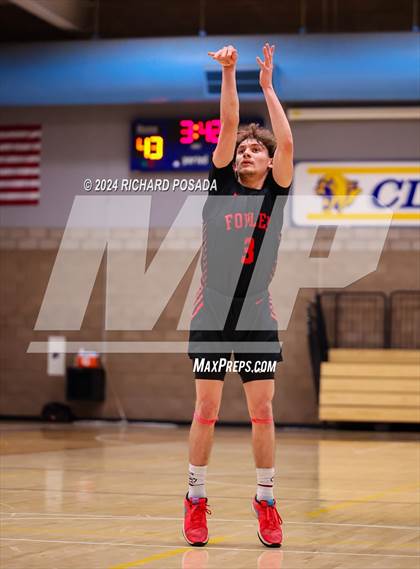 Thumbnail 2 in Fowler vs. Hanford West photogallery.